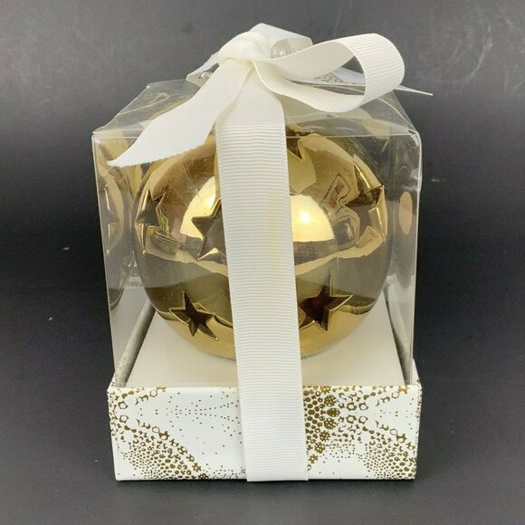Apple Cinnamon Fragrance Christmas Ornament Gold Round Star Cutouts White Ribbon - Picture 4 of 6